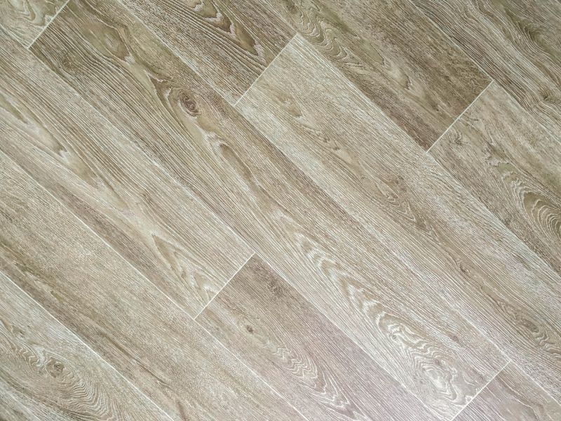 Linoleum Flooring Replacement in Renton, WA